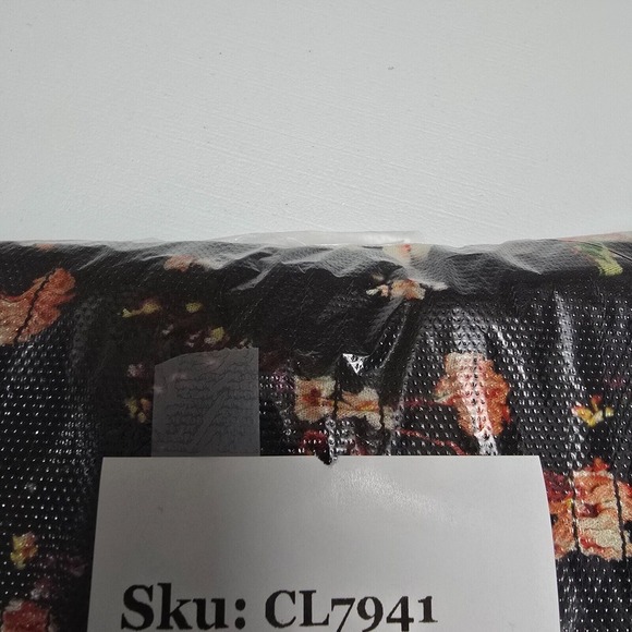 Old Navy Shirt Womens 3X Black Floral Smocked Puff Sleeves Dark Cottage Peasant - Picture 10 of 11